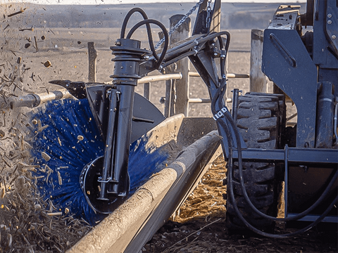 MAXX Feed Bunk Sweeper for Skid Steers & Small Wheel Loaders