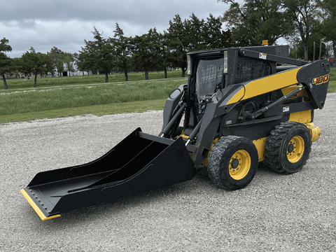 MAXX Conveyor Cleaning Buckets for Skid Steers | Long-Floor Quarry & Mining Cleanup Buckets