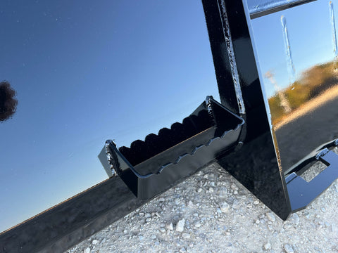 Stinger Skid Steer Liquid Slurry Material Bucket (LSB)