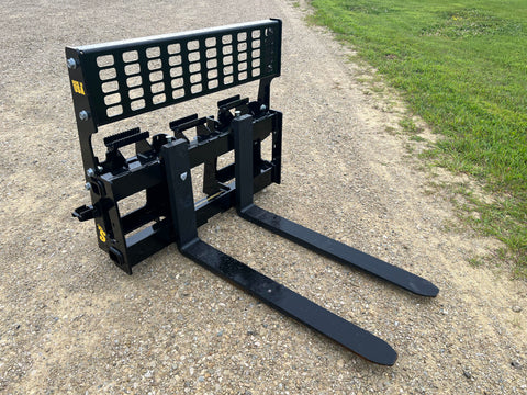 Stinger Skid Steer Class 3 Pallet Forks Attachment (PF3)