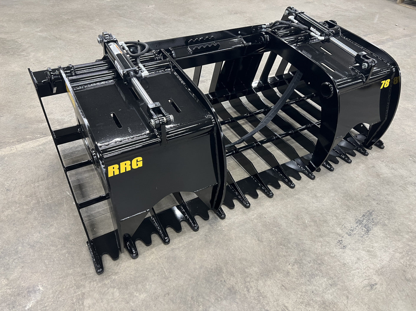 Tractor Root & Rock Grapple Heavy Duty | CrewTough