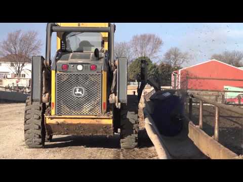 MAXX Feed Bunk Sweeper product video